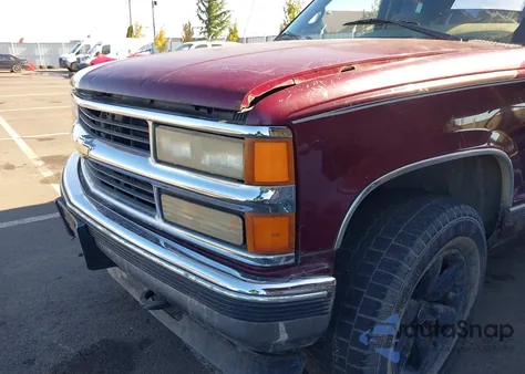 1996 Chevrolet Gmt-400 K1500 z USA, uszkodzony, nr VIN 1GCEK19R7TE259034